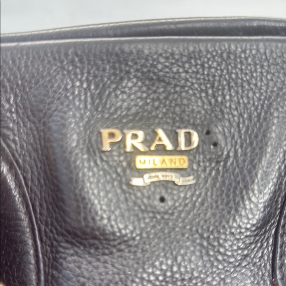 Prada’s Vitello Daino Leather bag - Picture 7 of 13